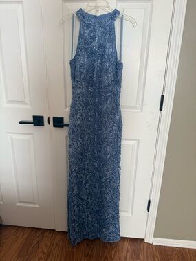 Sleeveless Lace Maxi Gown in Blue
